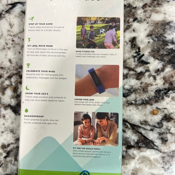 Fitbit Ace kids Blue Fitness Tracker - Picture 8 of 10